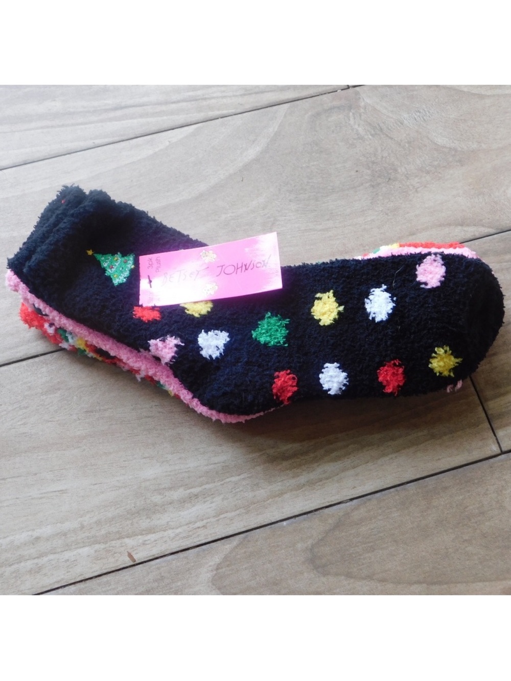 Betsey Johnson 3pk Plush Socks Size: 9-11